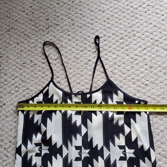 NWOT - NORDSTROM | ELODIE Black & White Tank Top - Picture 7 of 10